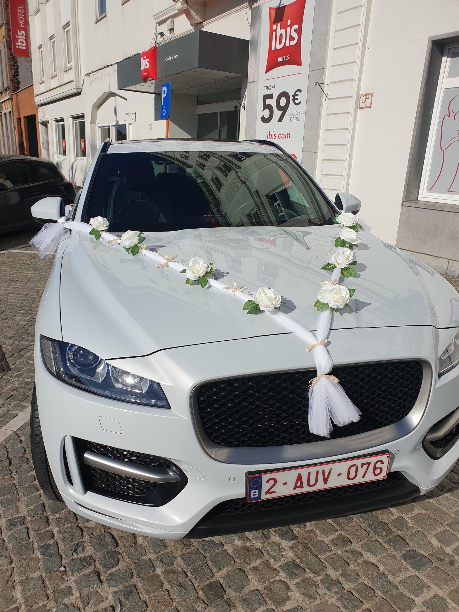 Mike Jag Location - Jaguar avec chauffeur 1